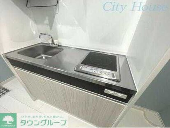 Sri Pullanna Ikutaの物件内観写真